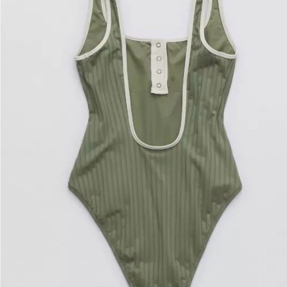 Aerie Green Ribbed One-Piece Swimsuit SZ XL - Picture 2 of 8